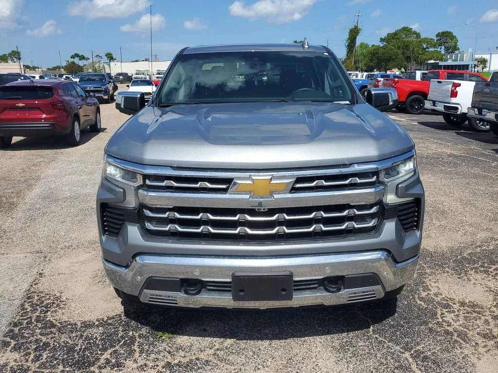 Used 2026 Sterling Gray Metallic Chevrolet LTZ image 36
