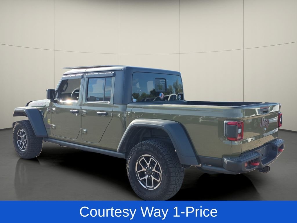 Used 2025 Green Jeep Rubicon image 6