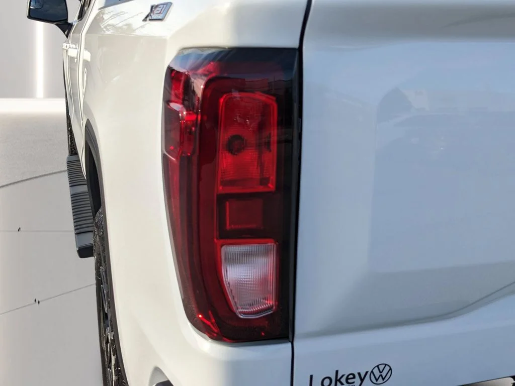 2024 GMC Sierra 1500 Elevation - Photo 11