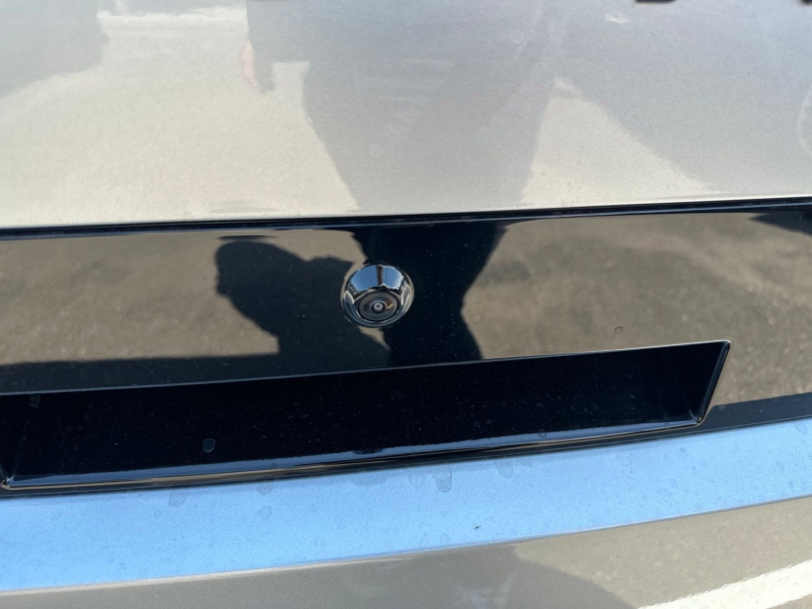 New 2027 Silver Hyundai Calligraphy AWD image 6