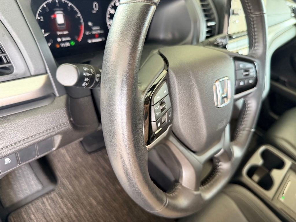 Used 2025 Blue Honda EX-L image 19