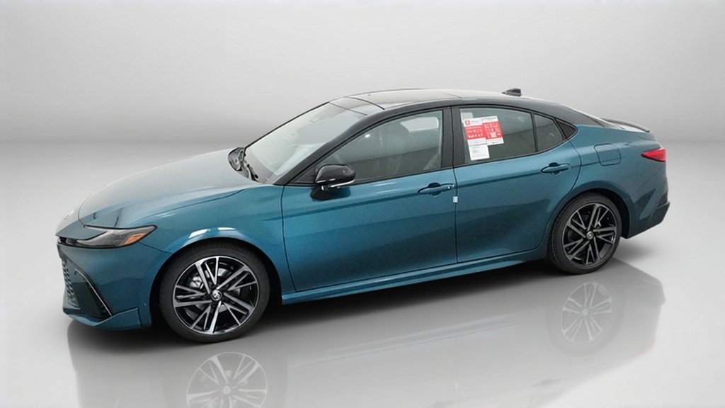 New 2026 Ocean Gem with Midnight Black Metallic roof Toyota XSE image 29