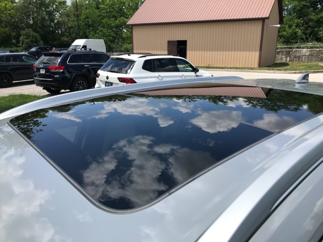 Certified Used 2021 Boulder Gray Pearl Nissan Platinum image 4