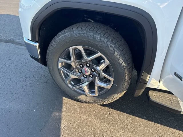 2026 GMC Sierra 1500 SLT - Photo 30
