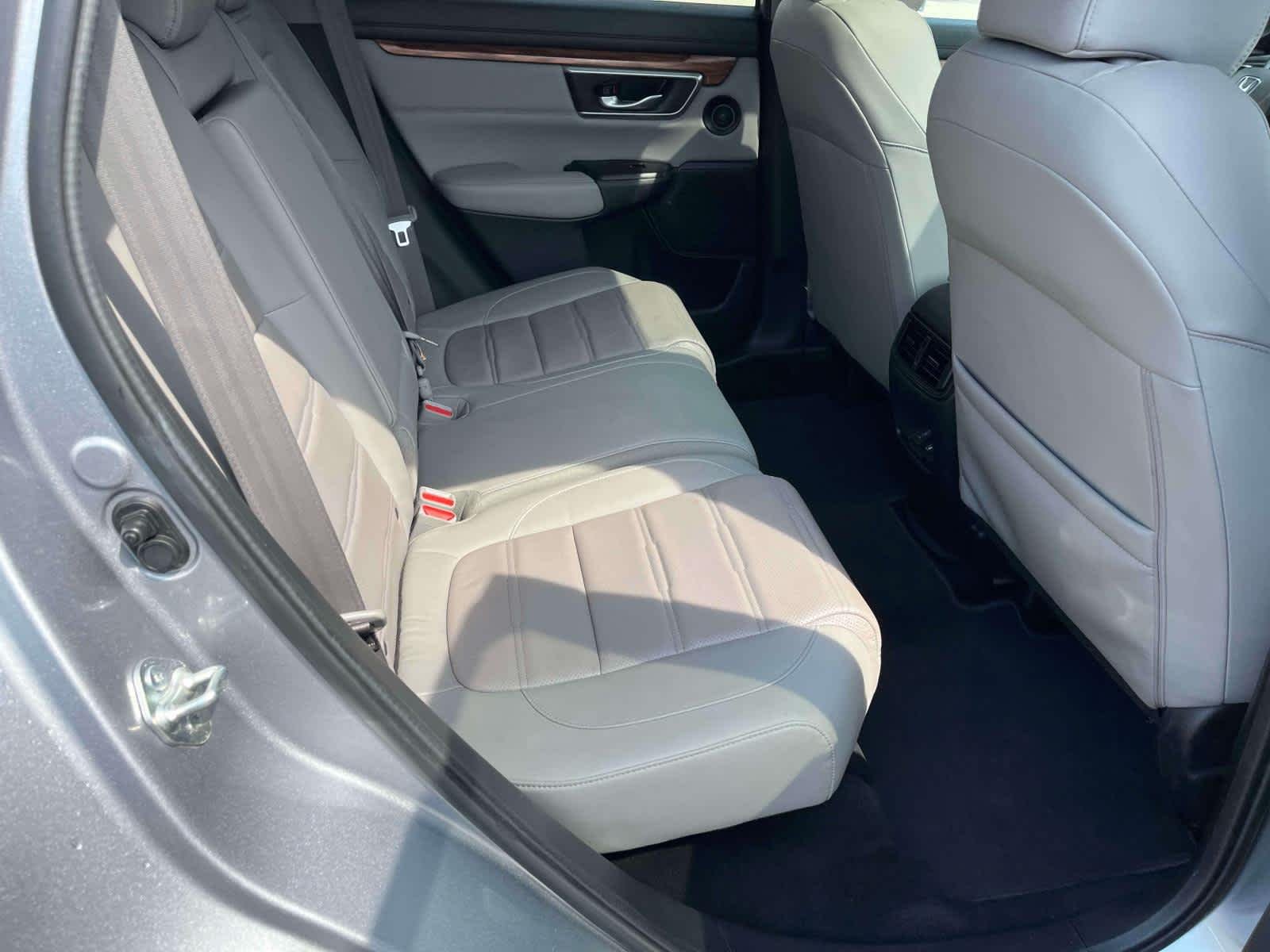Used 2022 Lunar Silver Metallic Honda EX-L image 25