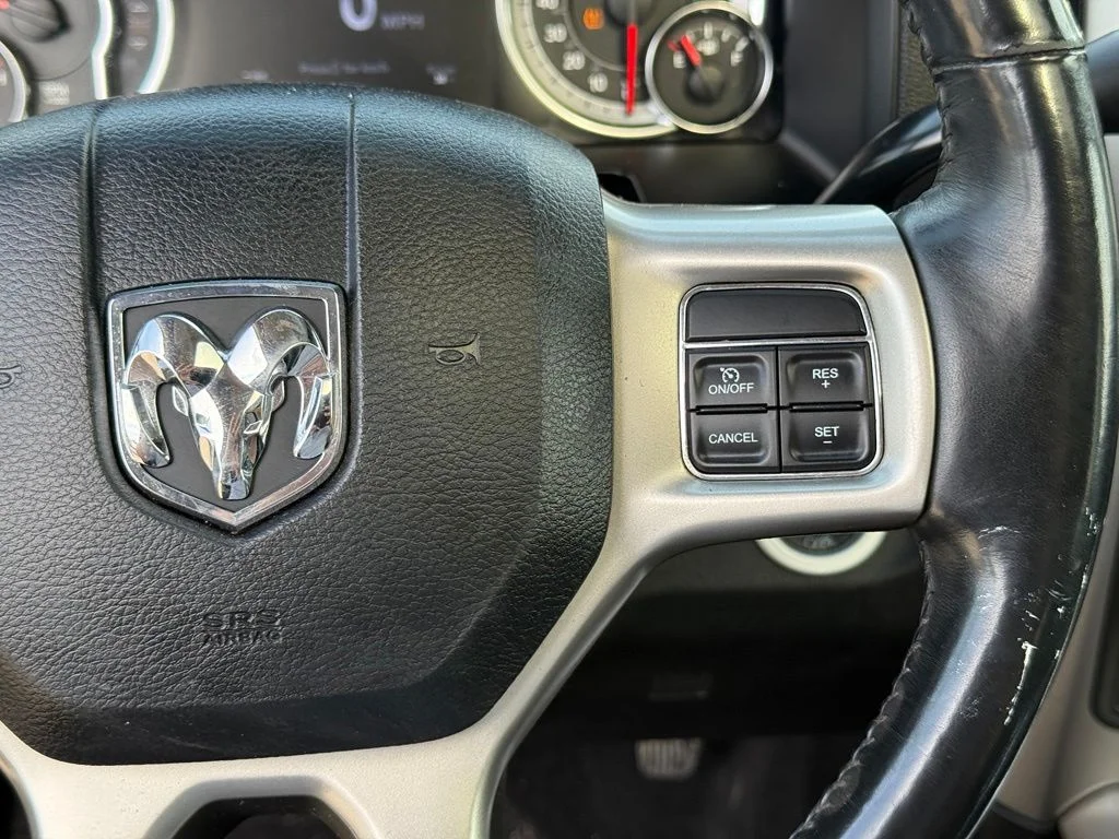 Used 2018 Black Ram Laramie image 18