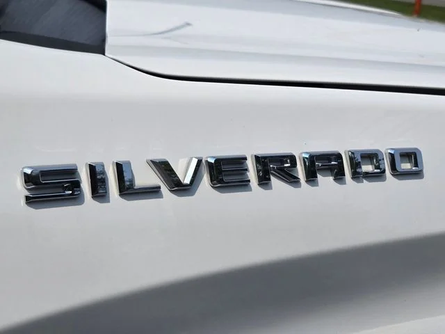 Used 2020 White Chevrolet LT image 20