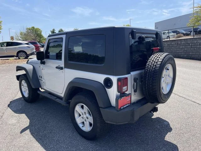 Used 2008 Silver Jeep X image 5