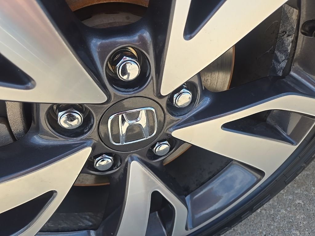 Used 2021  Honda Touring image 26