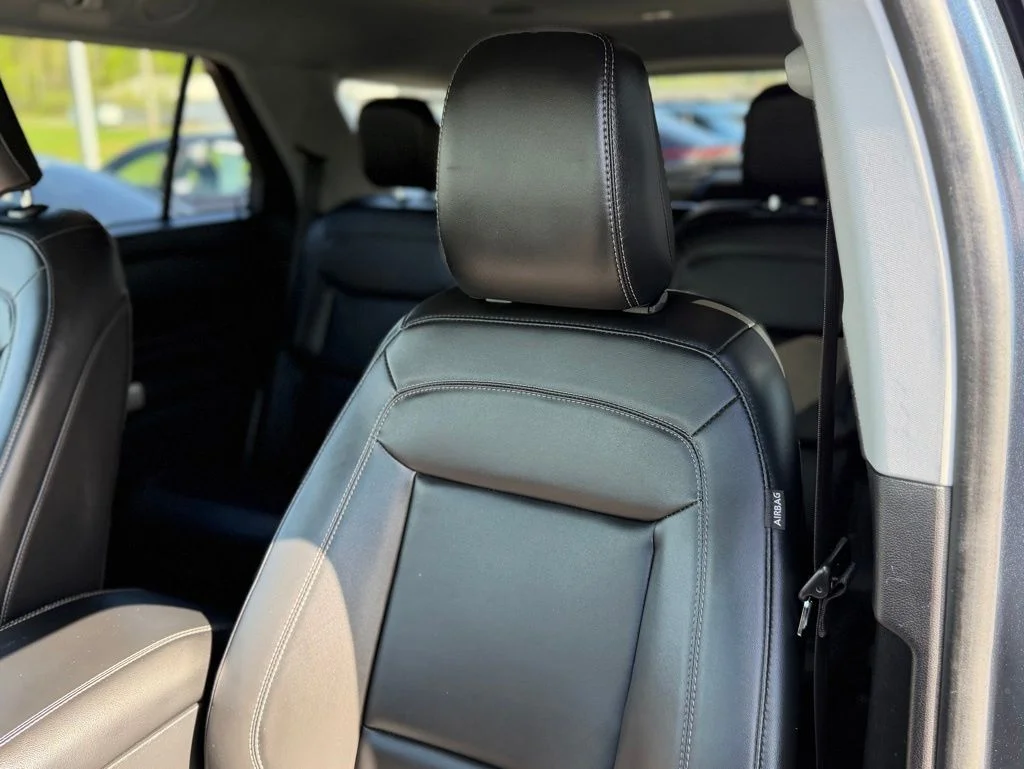 Used 2022 Blue Ford XLT image 10