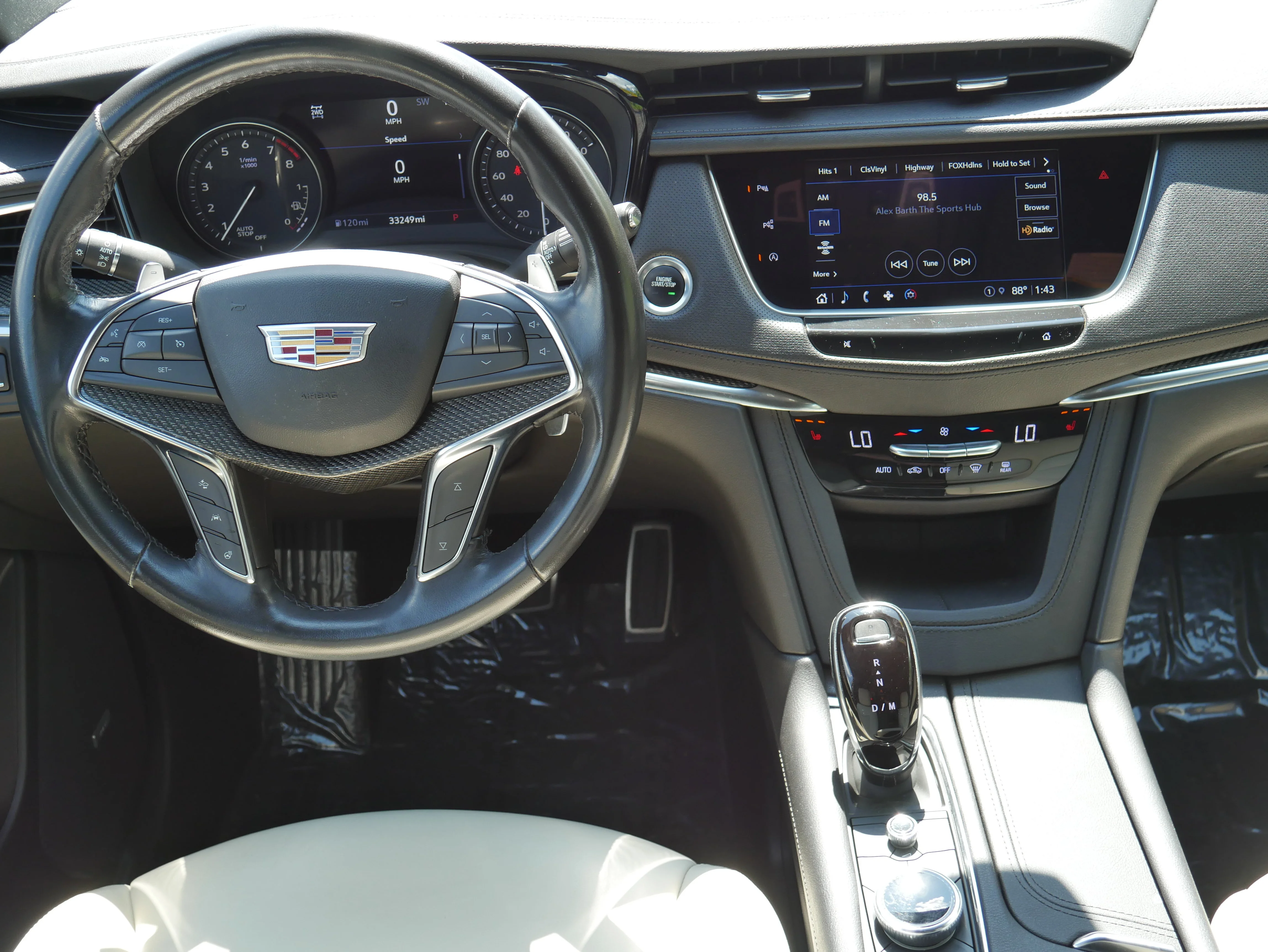 Used 2022 Rosewood Metallic Cadillac Sport image 16