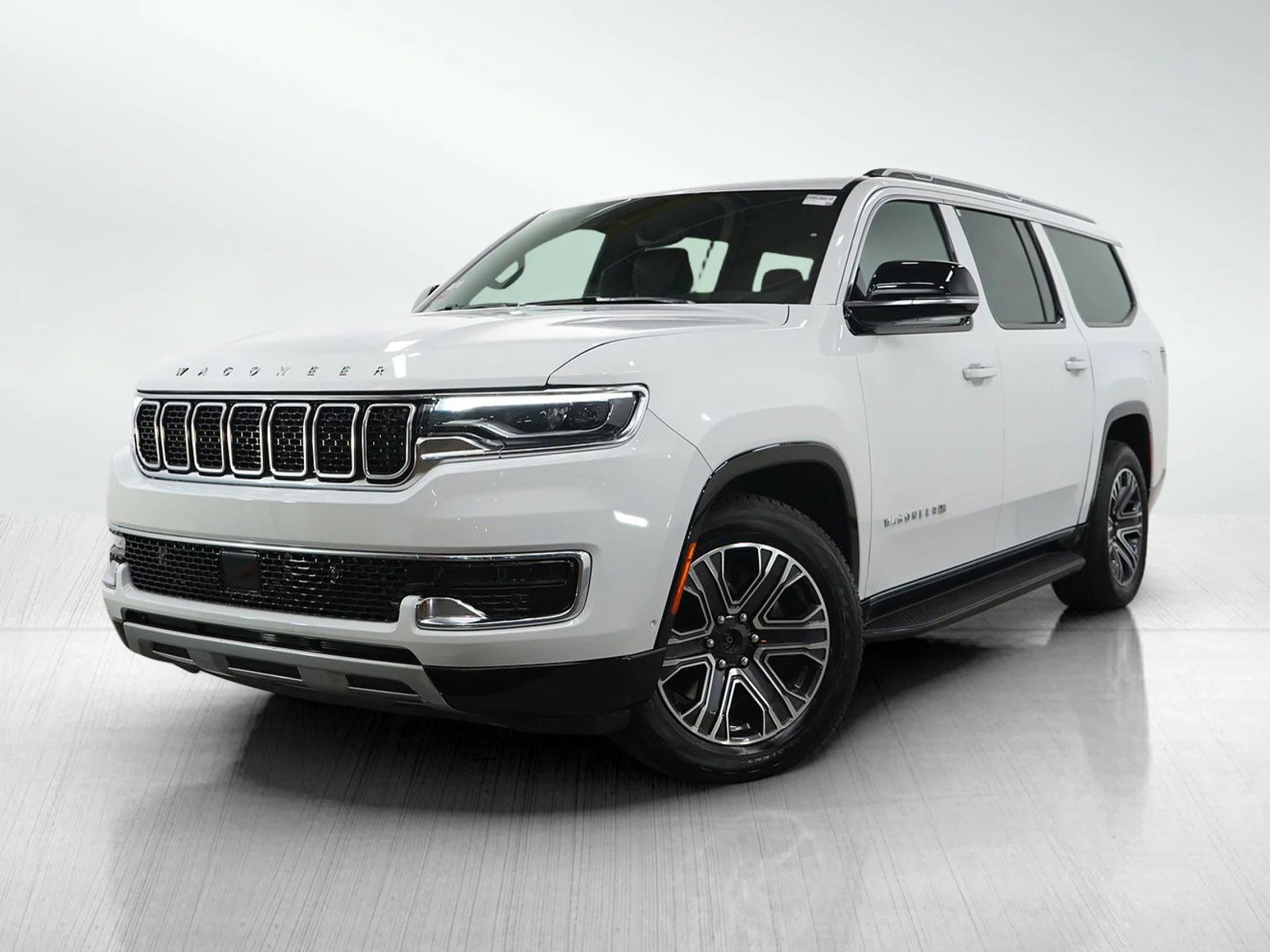 2025 Jeep Wagoneer L Series II 4WD's photo