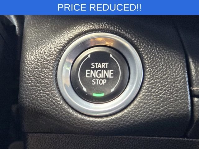 Used 2023 White Buick Preferred image 22