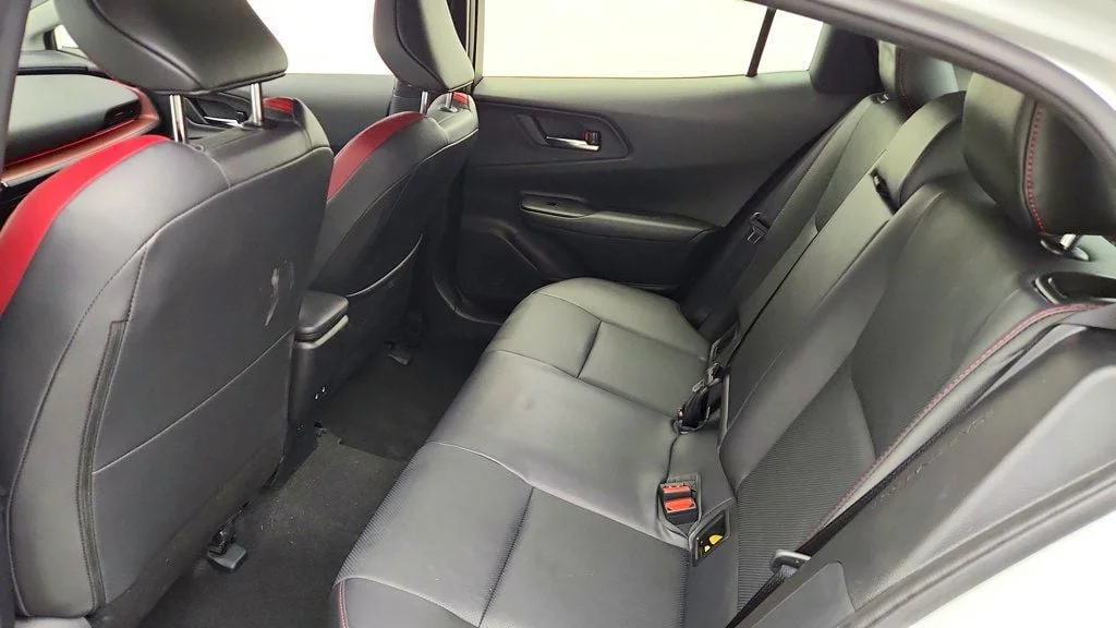 Used 2025 Wind Chill Pearl Toyota XSE Premium w/ Advanced Tech Pkg & Solar Roof image 20