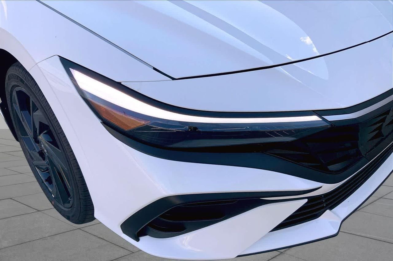 New 2026 Serenity White Hyundai SEL Sport Plus image 13