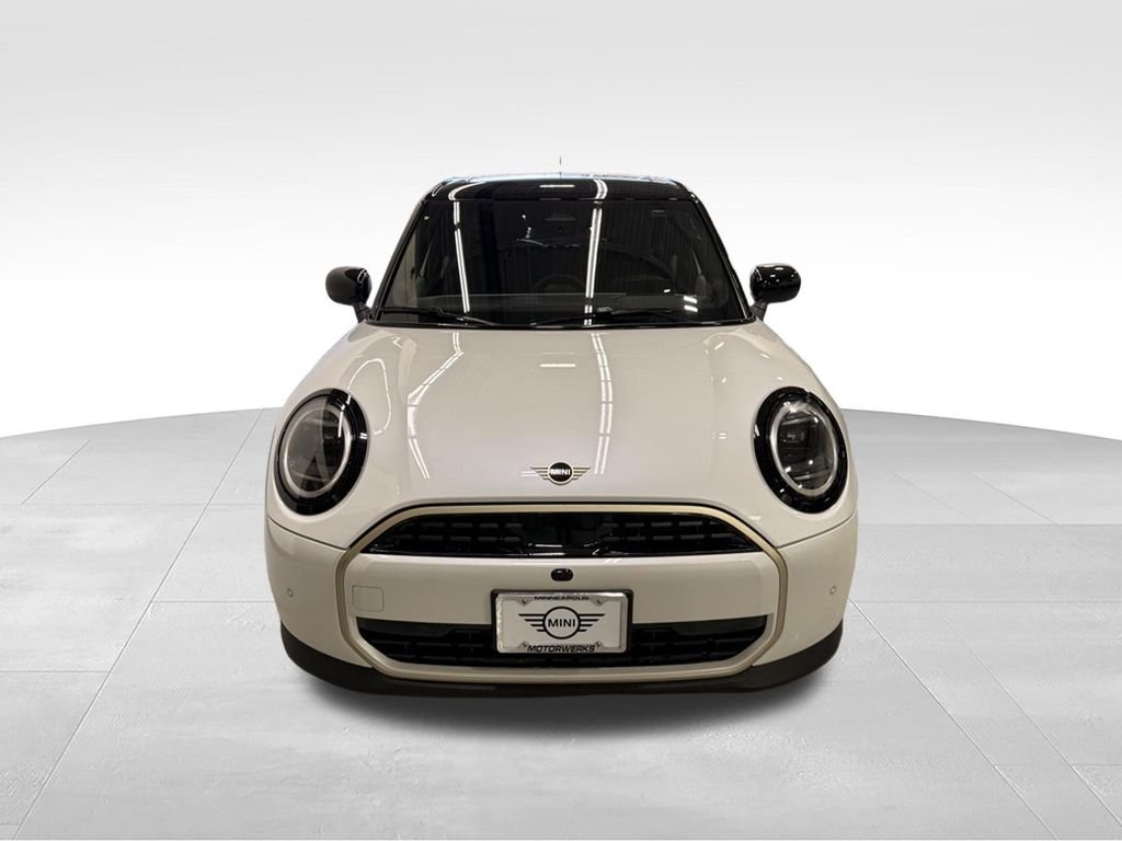 Used 2026 Nanuq White Metallic MINI  image 8