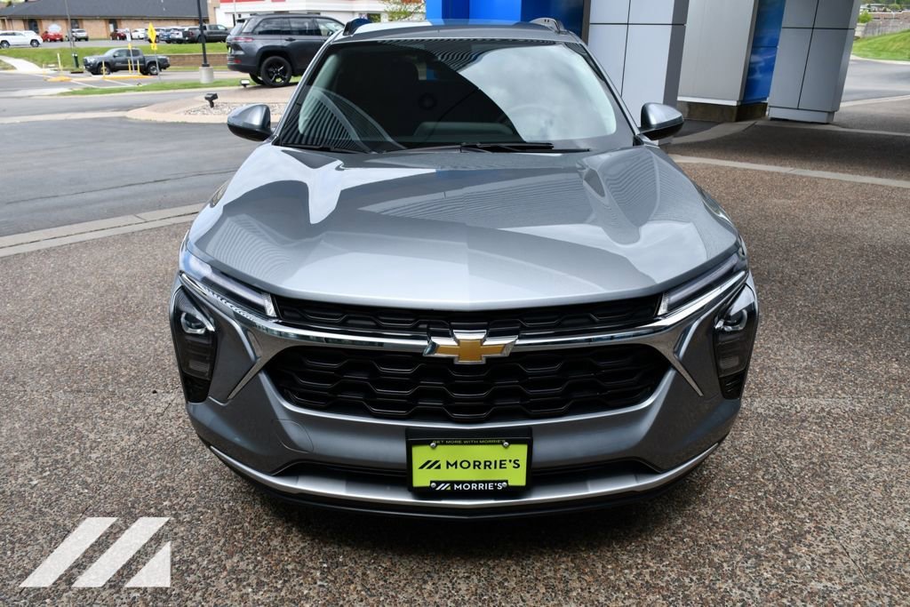 2026 Chevrolet Trax LT - Photo 12