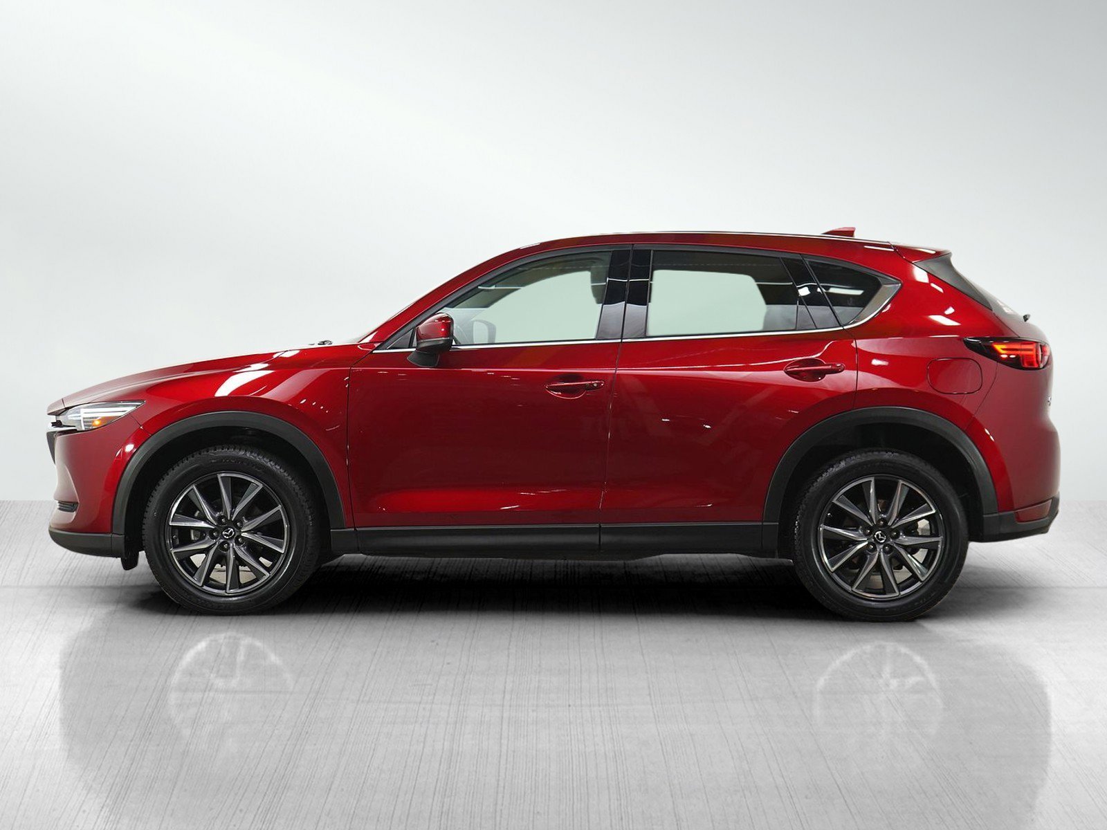 Used 2018 Mazda CX-5 Grand Touring with VIN JM3KFBDM6J0353674 for sale in Burnsville, Minnesota
