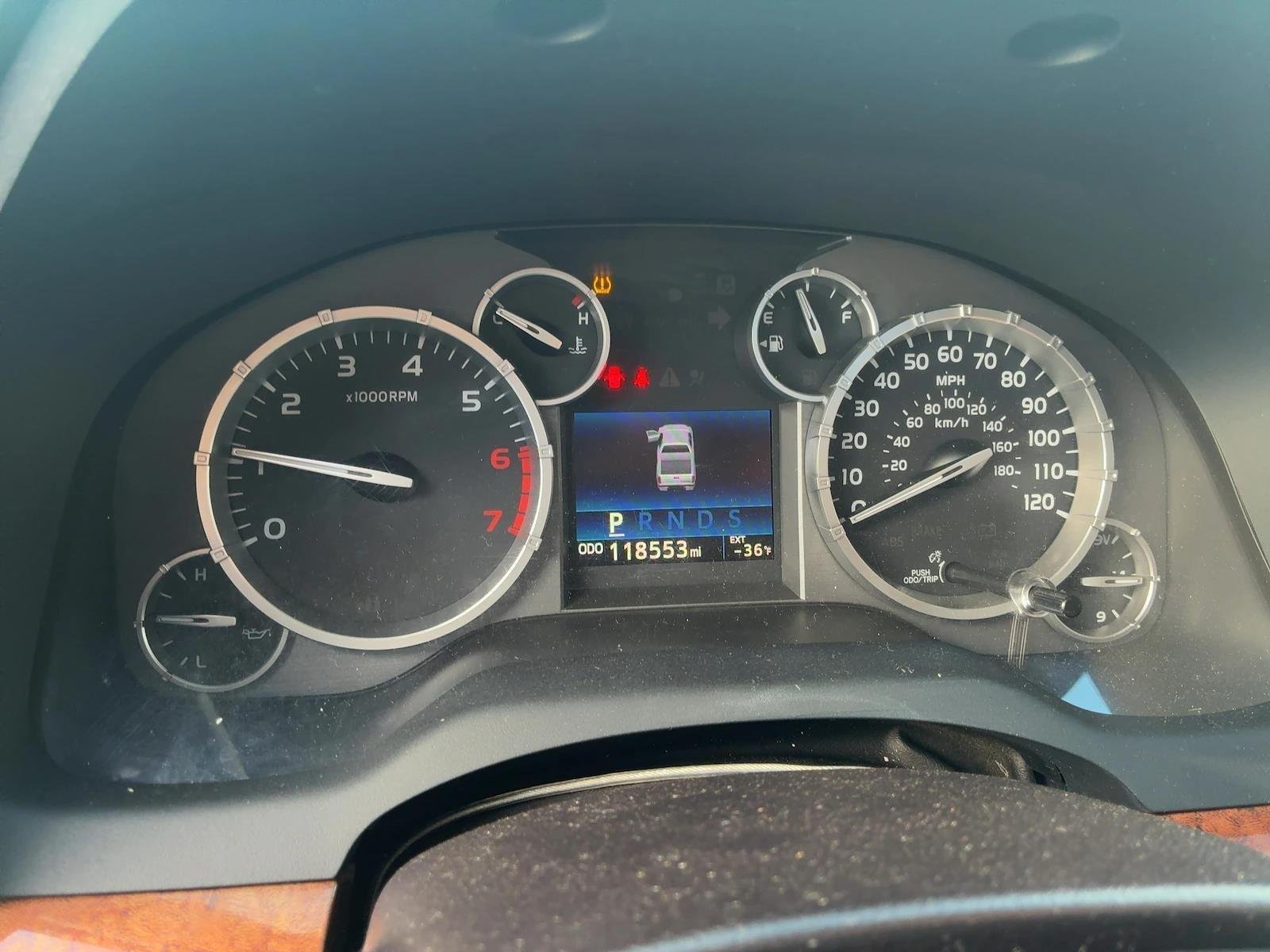 Used 2015 Toyota Tundra Platinum with VIN 5TFAY5F13FX431121 for sale in Kansas City