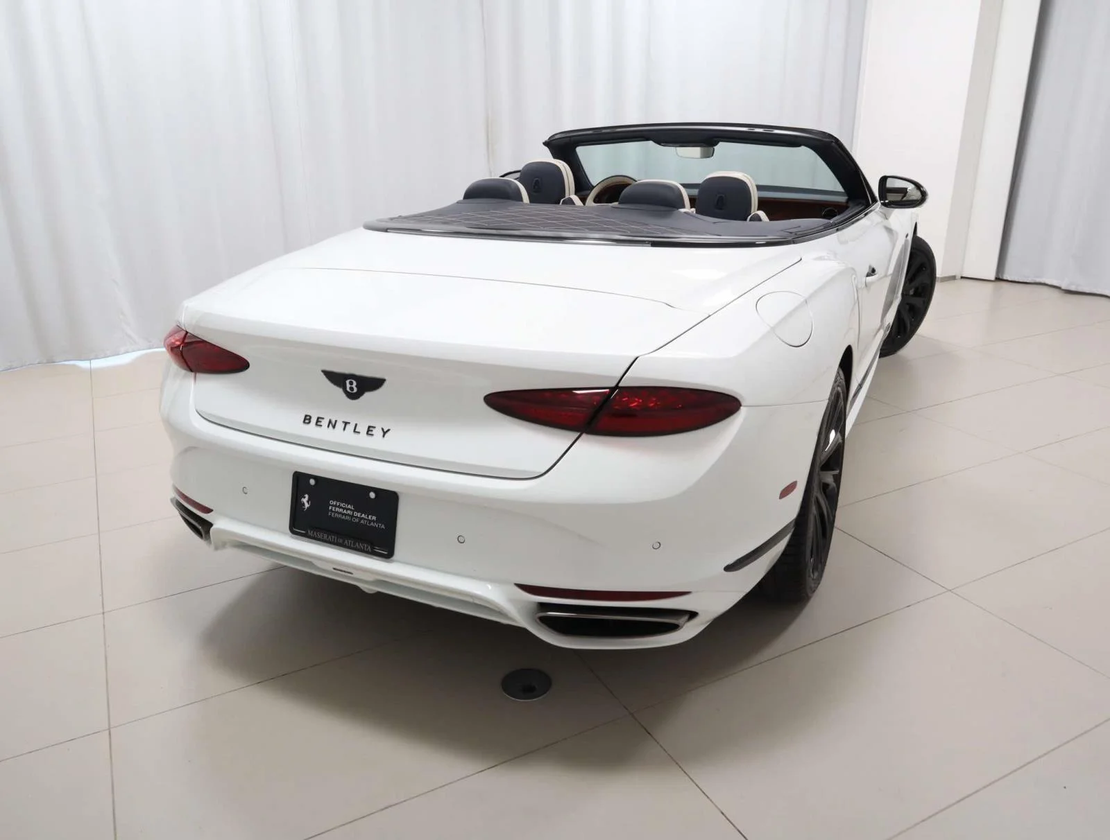 Used 2025 Glacier White Bentley GT Speed Convertible image 4