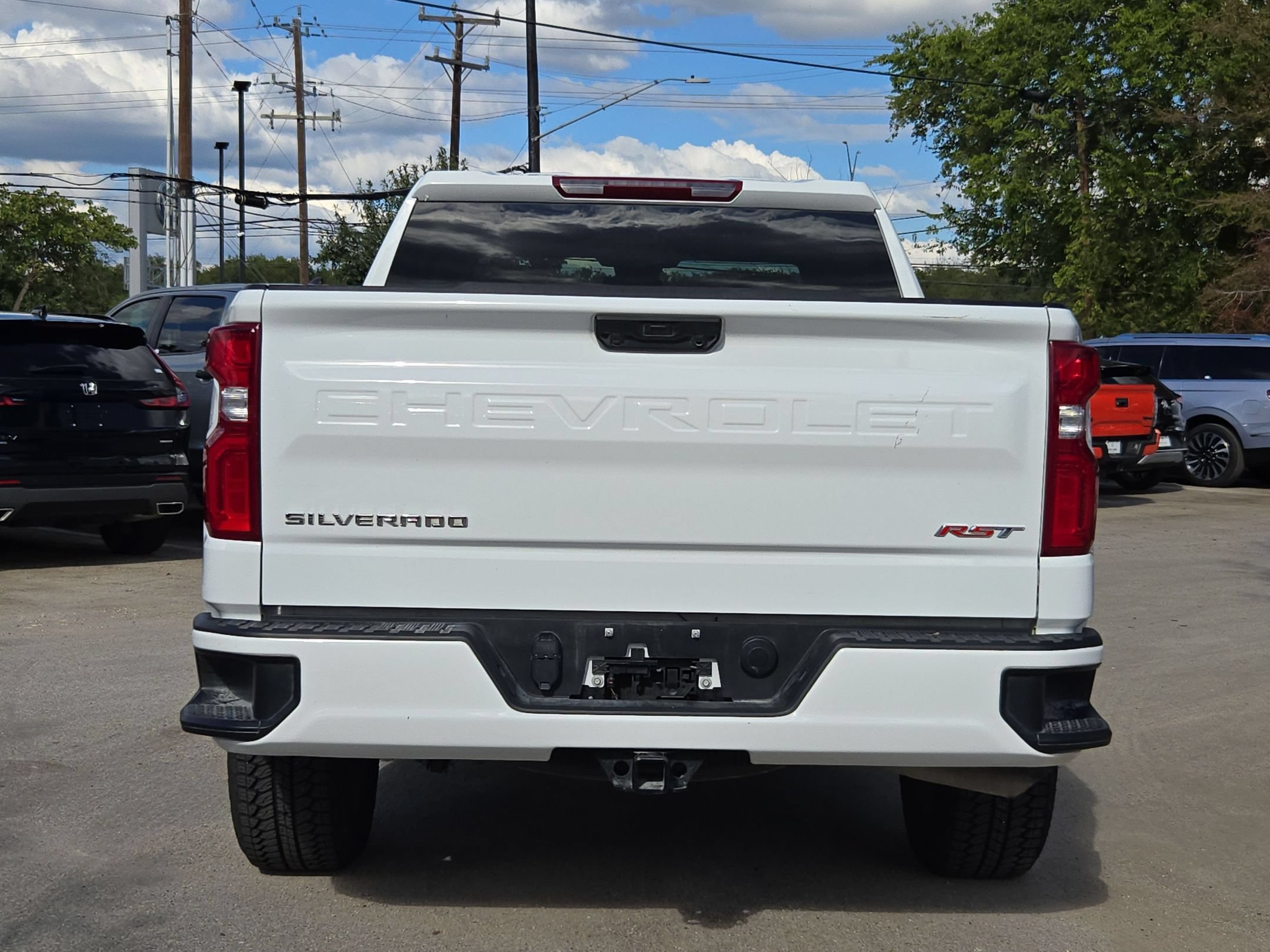 Used 2026 Summit White Chevrolet RST image 4