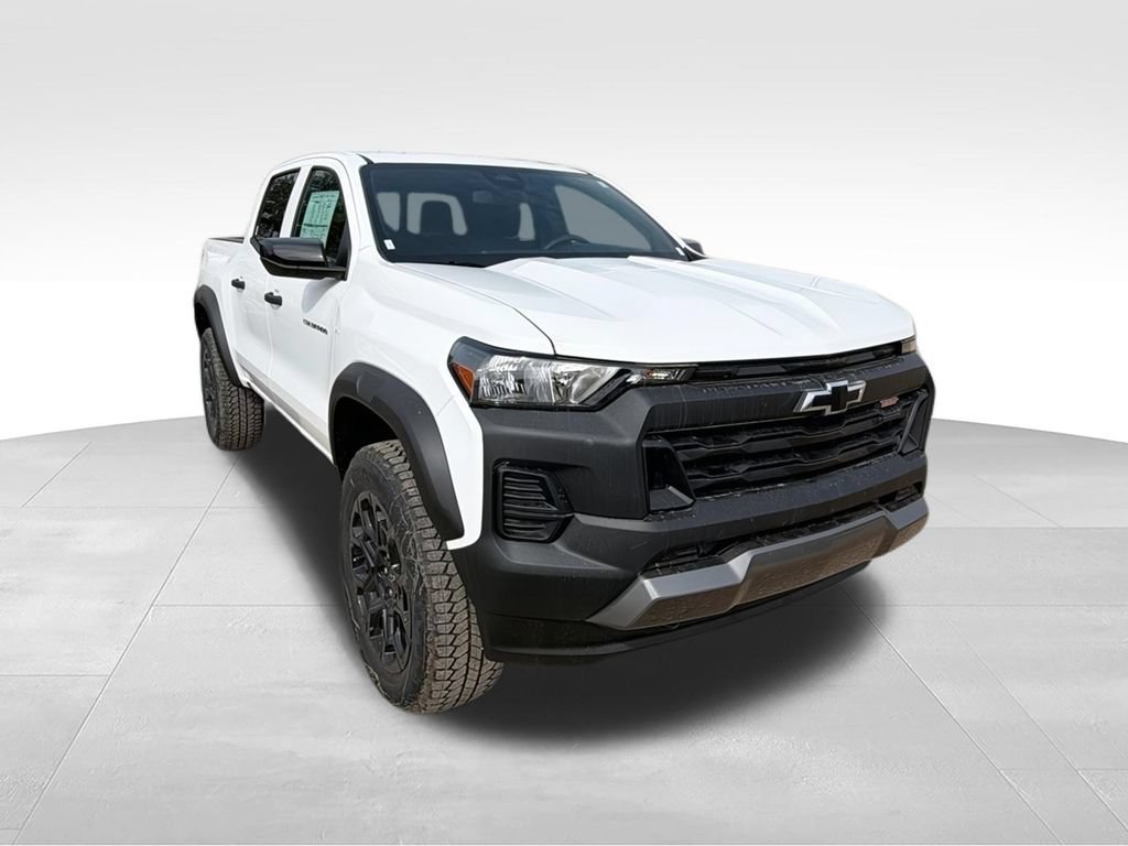 New 2026 Summit White Chevrolet Trail Boss image 2