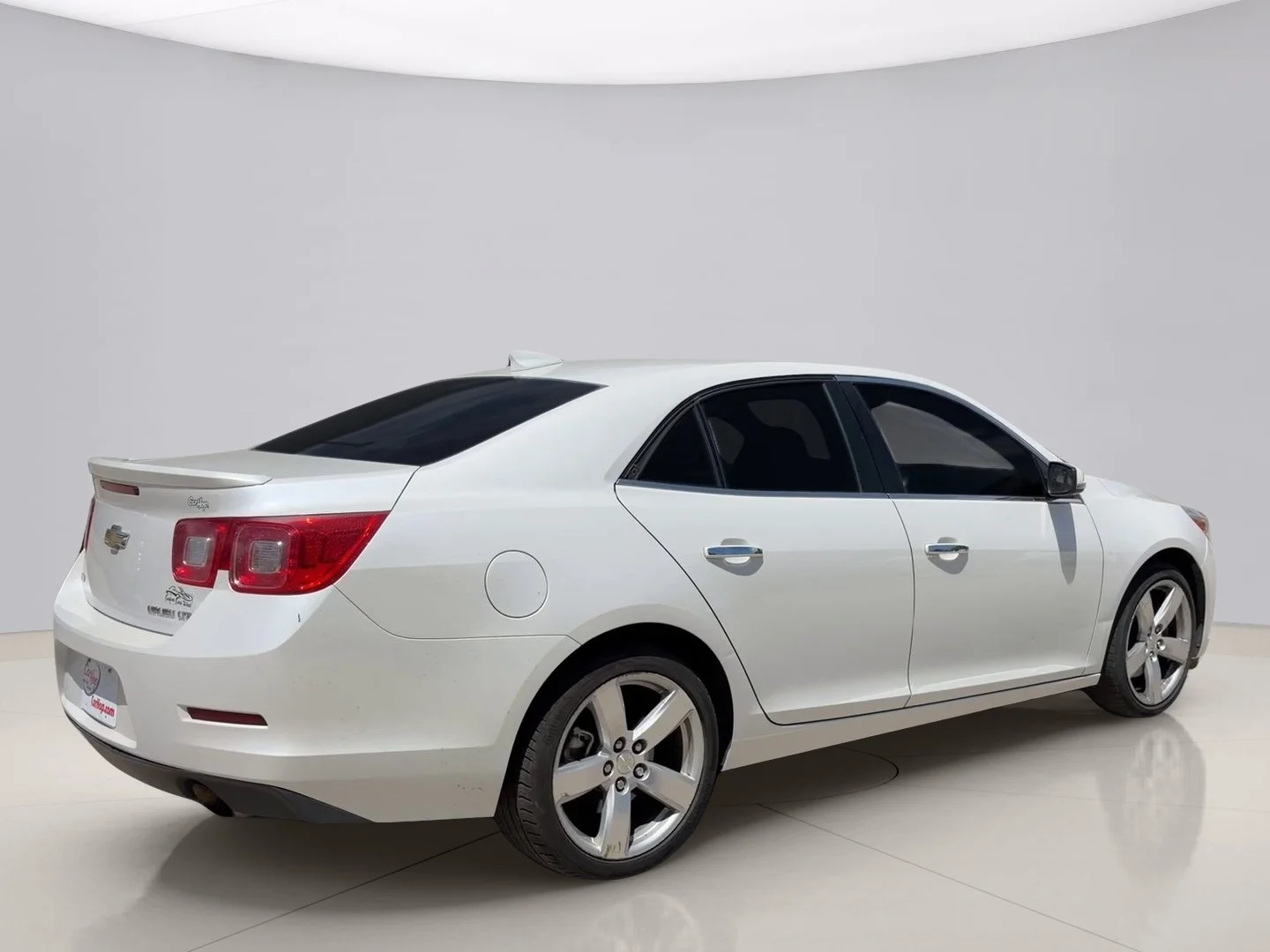 Used 2015 White Chevrolet 2LTZ image 5