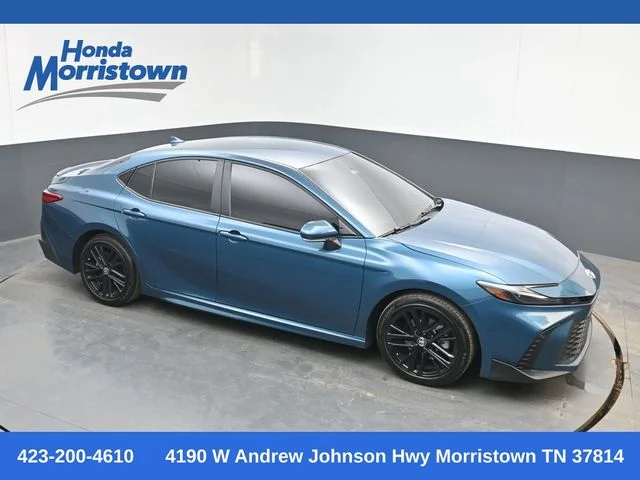 Used 2025 Ocean Toyota SE image 1
