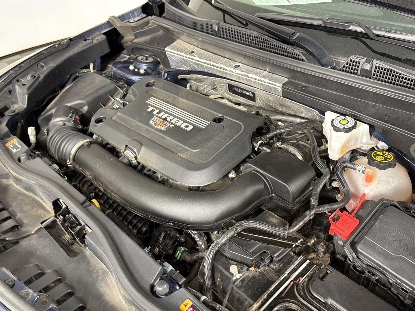 Used 2021 Twilight Blue Metallic Cadillac AWD Sport image 12