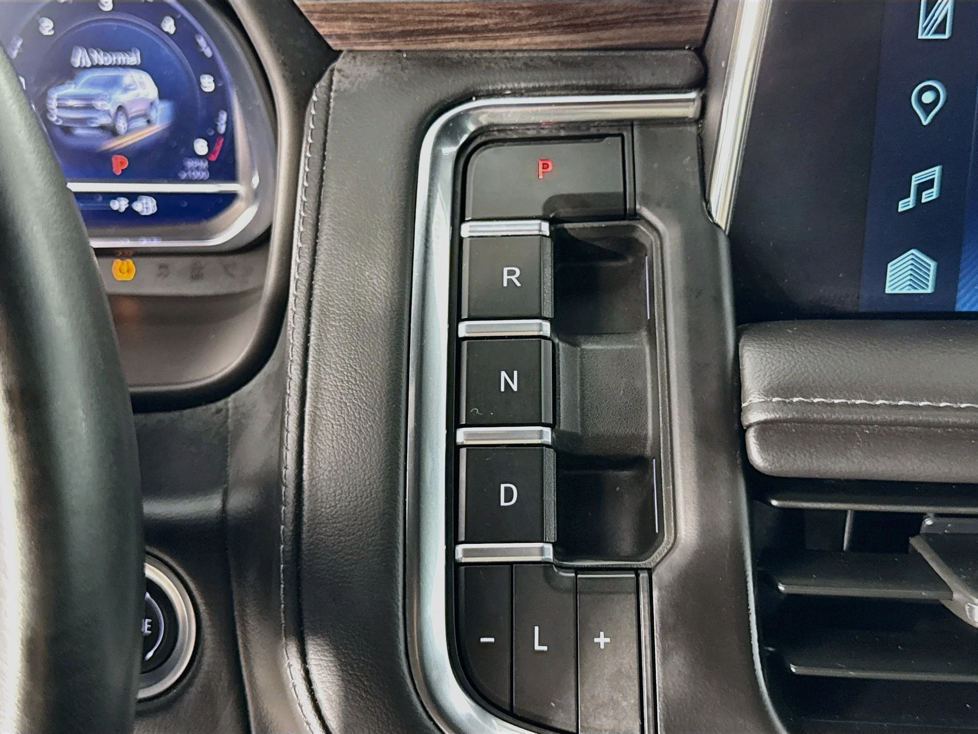 Used 2024 Black Chevrolet LT image 19