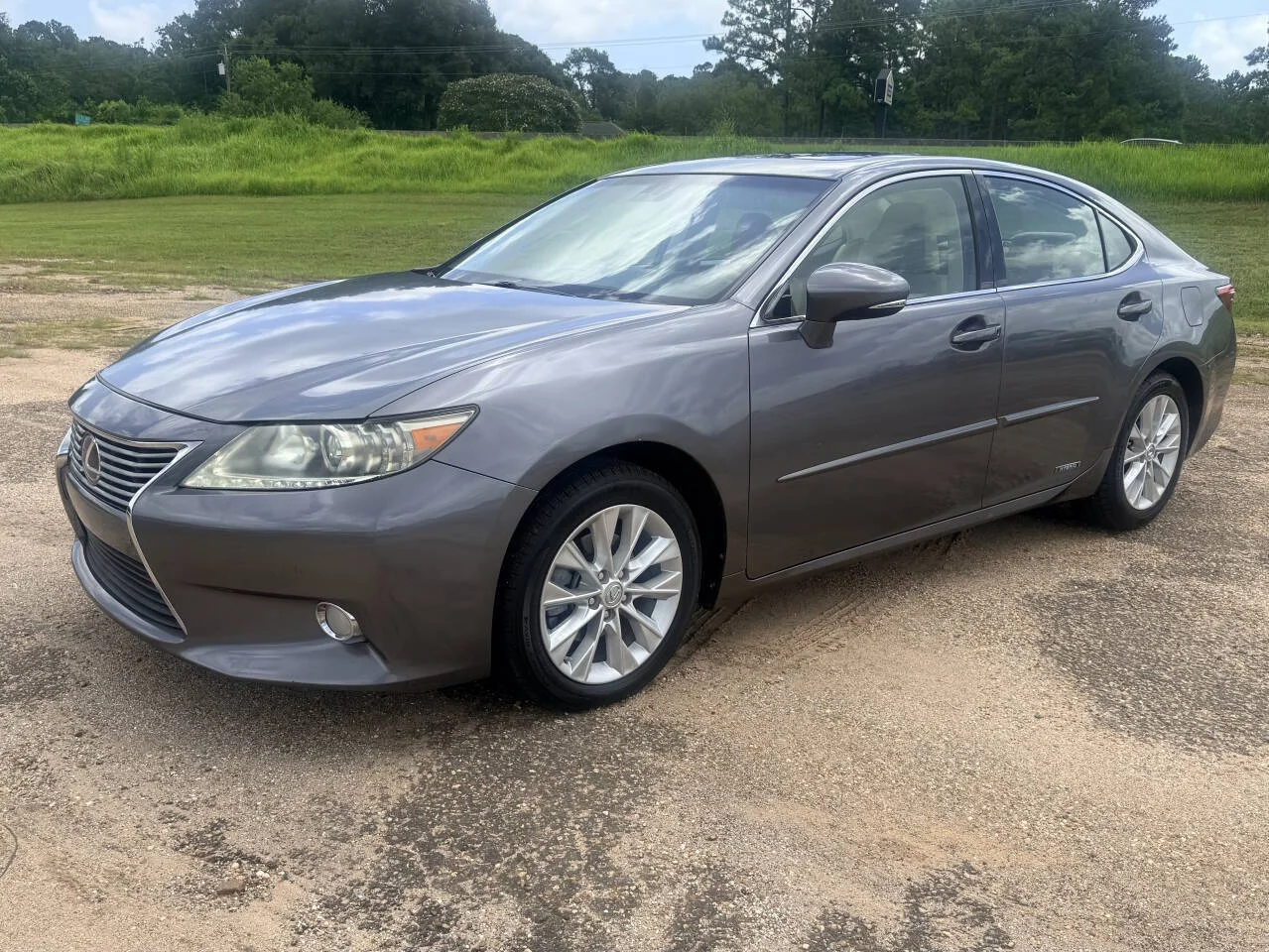 Used 2013 Gray Lexus Base 4dr Sedan image 1