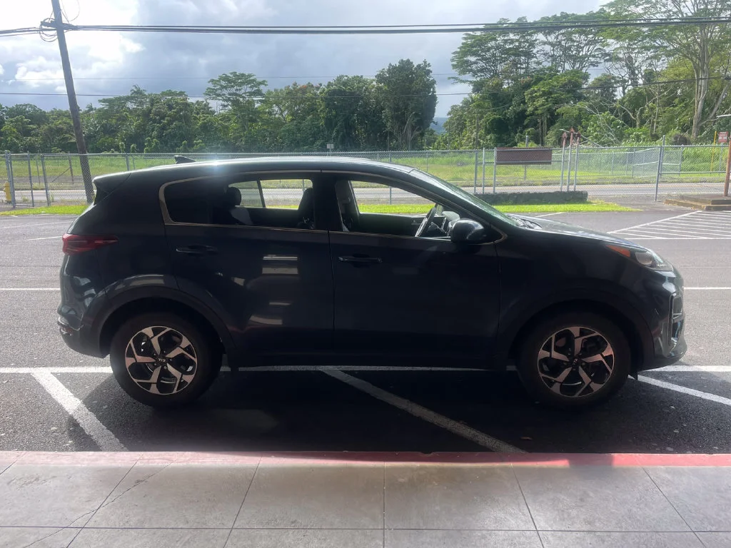 Used 2020 Blue Kia LX image 4