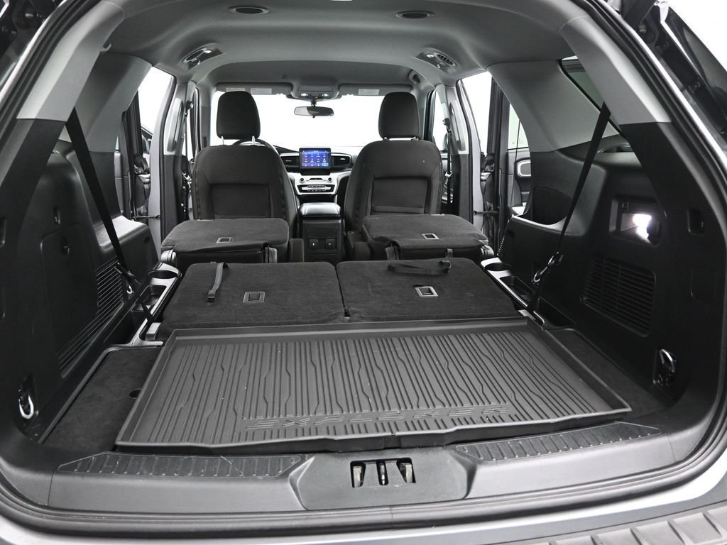 Certified Used 2023 Gray Ford XLT image 24