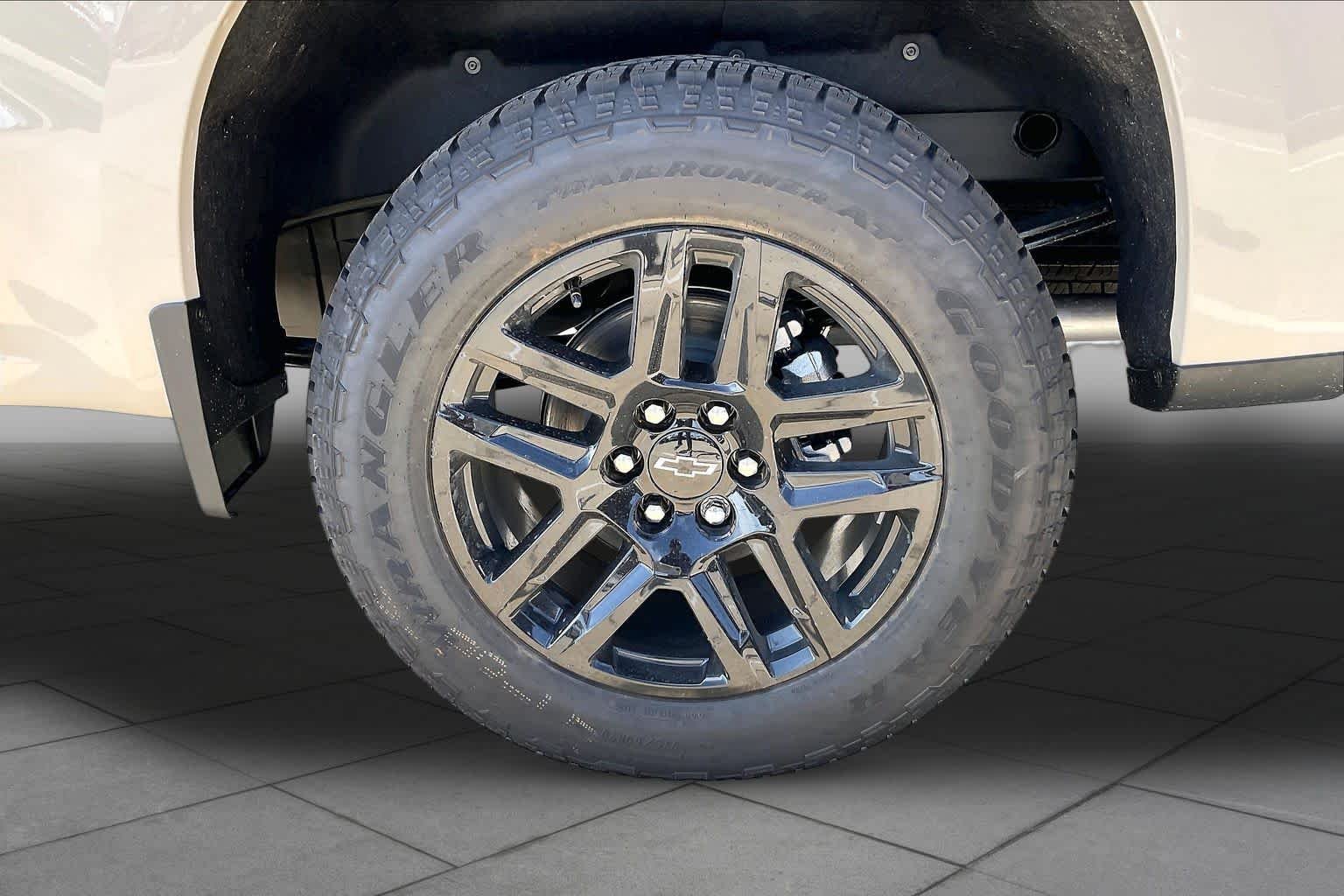 2026 Chevrolet Silverado 1500 RST - Photo 12