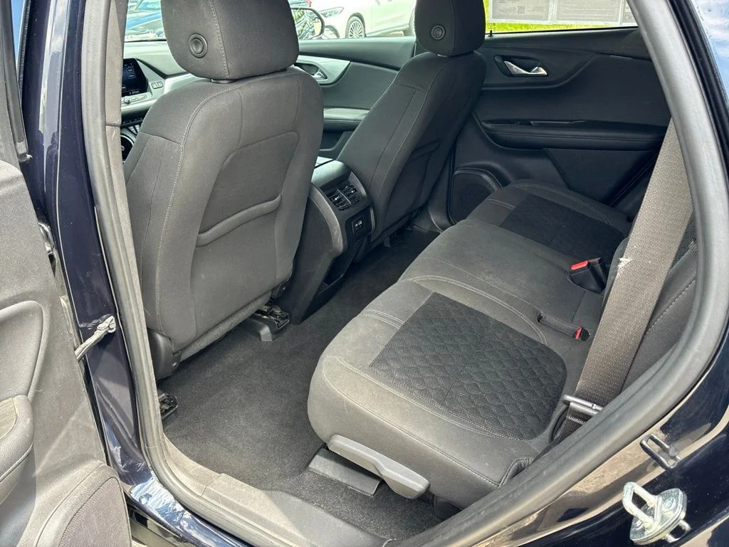 Used 2020 Blue Chevrolet LT image 29