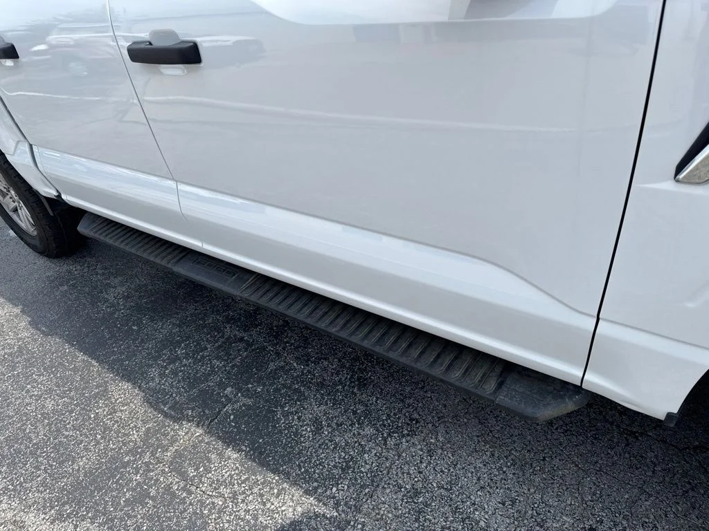 Used 2021 Oxford White Ford XLT image 41
