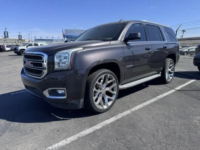 Used 2015 IRIDIUM METALLIC GMC SLE image 3