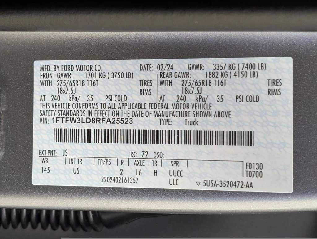 Certified Used 2024 Iconic Silver Metallic Ford XLT image 29