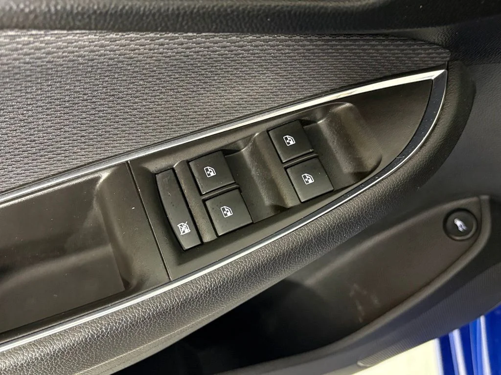 Used 2019 Blue Chevrolet LT image 15