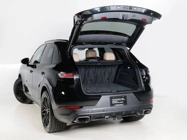Certified Used 2026 Chromite Black Metallic Porsche  image 32