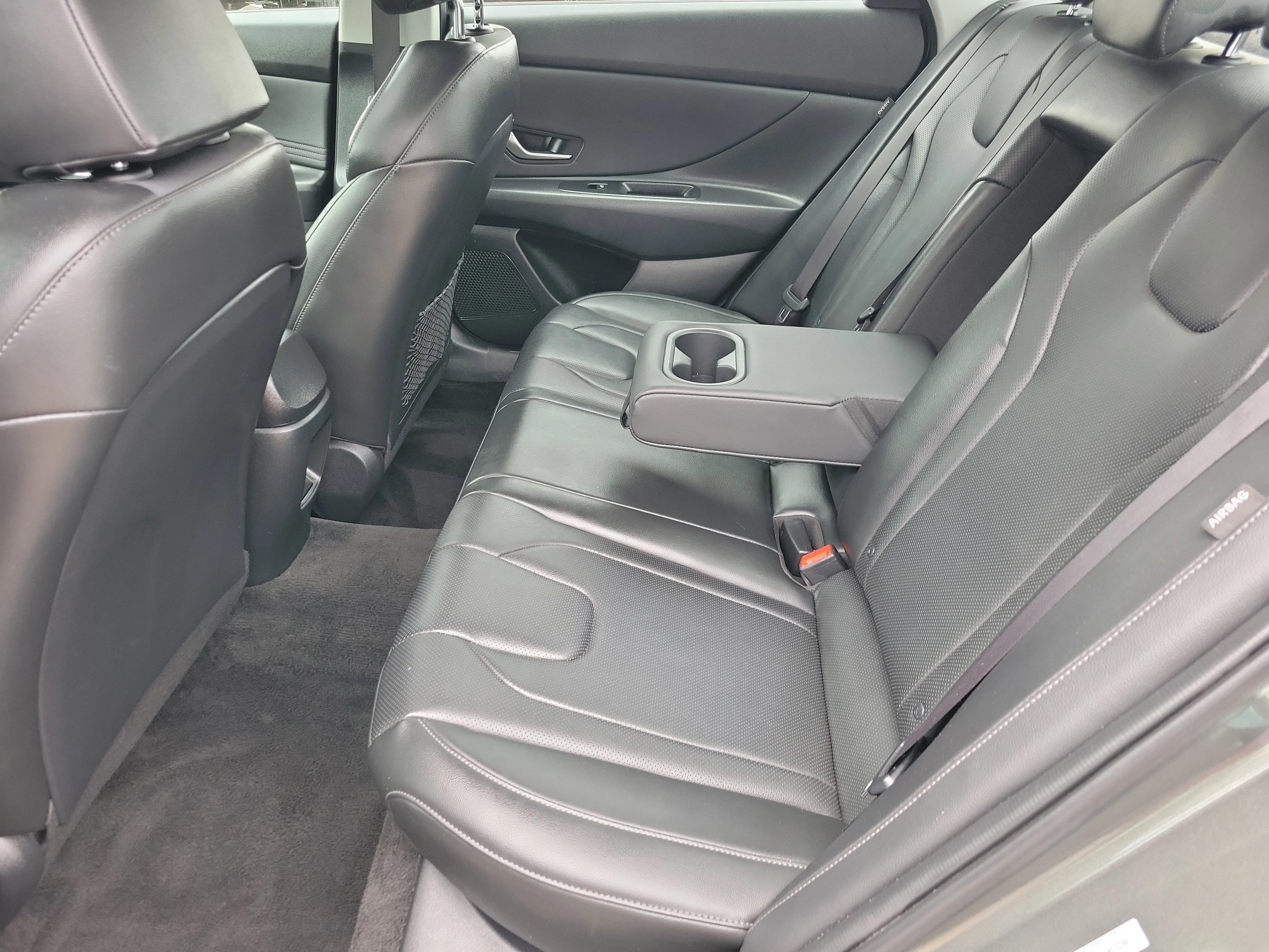 Used 2025 Amazon Gray Hyundai Limited image 10