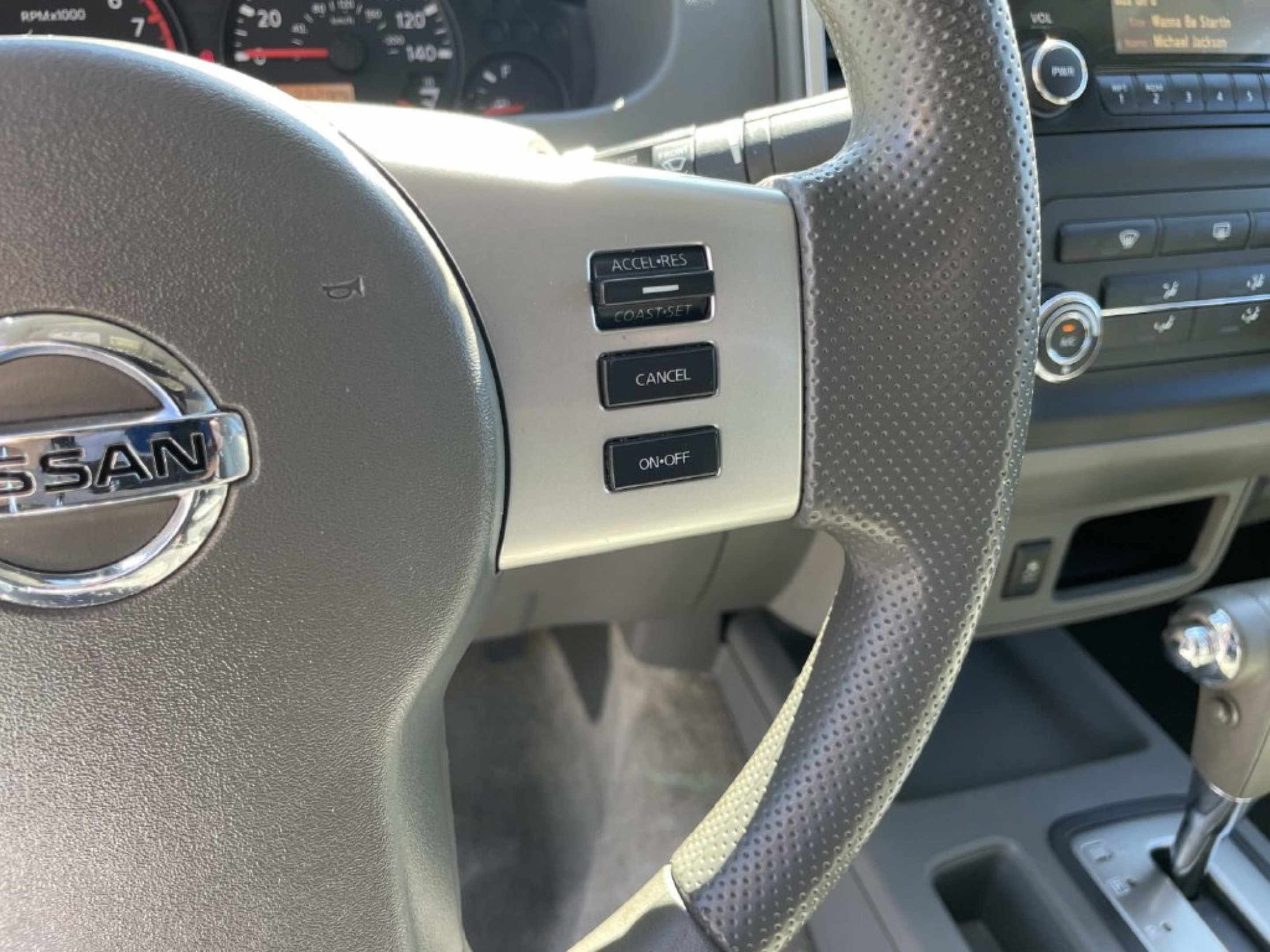Used 2013 White Nissan SV image 23