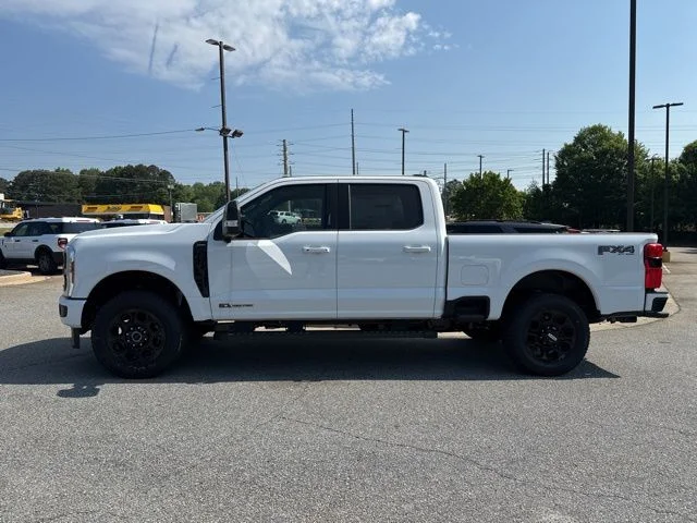 New 2026 Oxford White Ford Lariat image 7