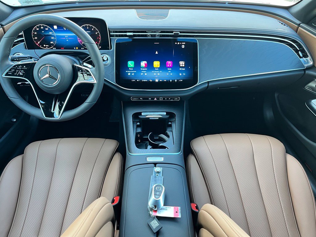 New 2027 Graphite Grey Metallic Mercedes-Benz E 350 image 9