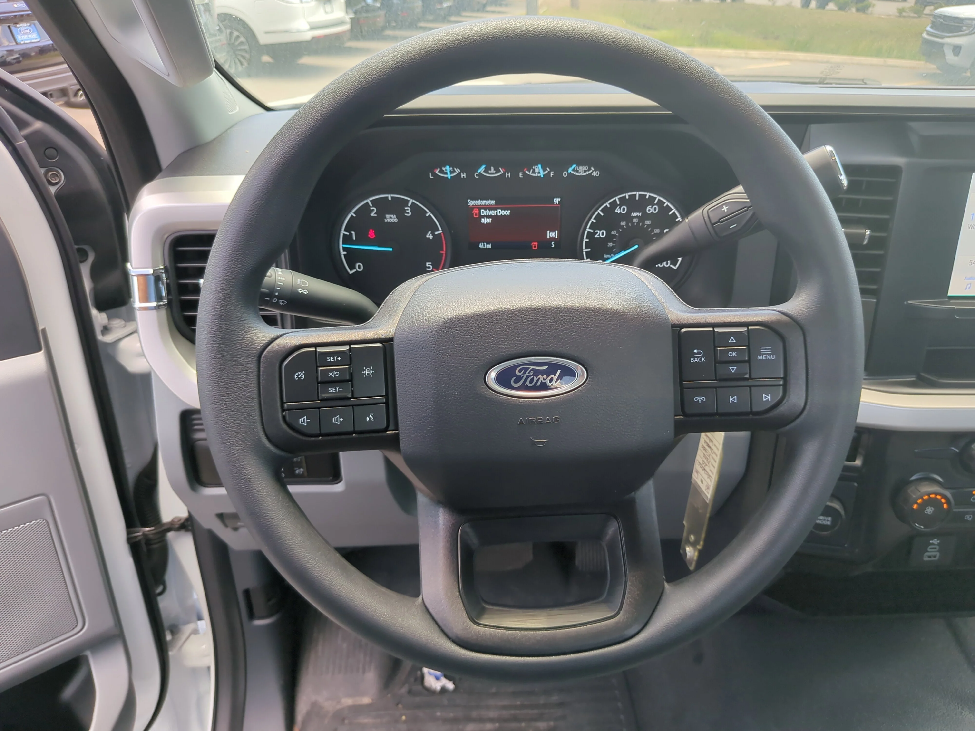 2025 Ford F-450 Super Duty Chassis Cab XL - Photo 14