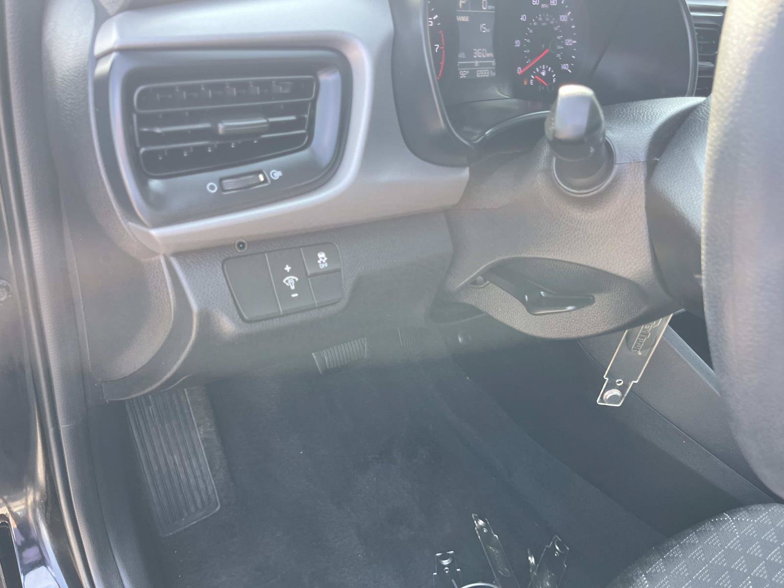 Used 2018 Aurora Black Kia LX image 25