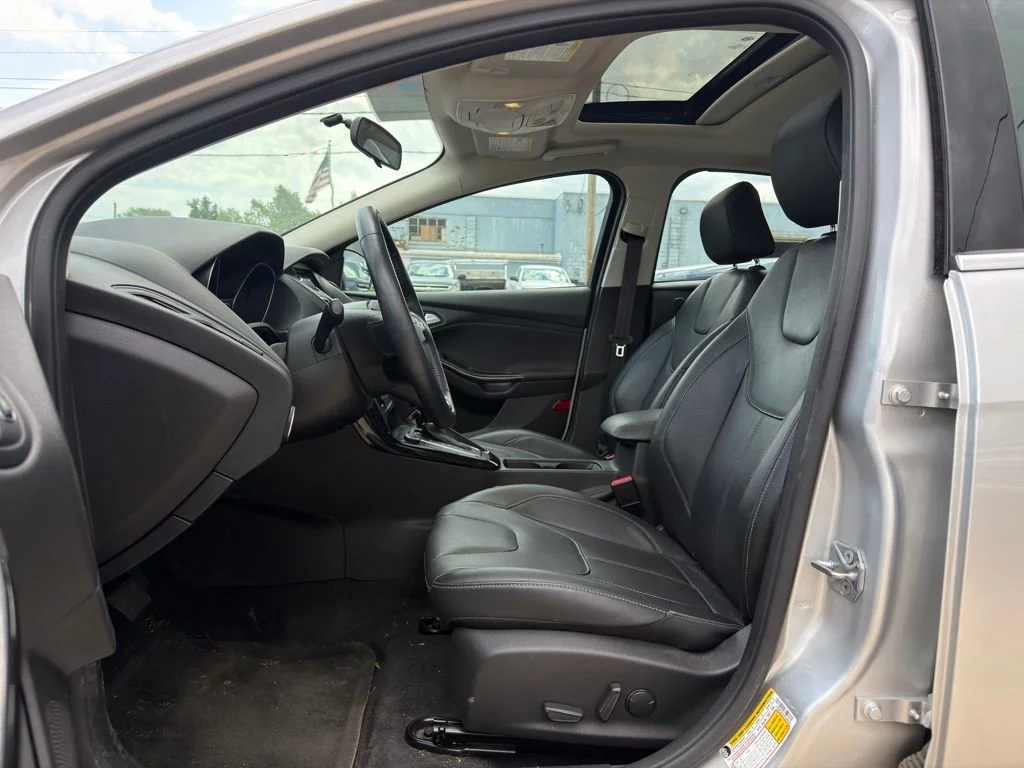 Used 2017 Ford Focus Titanium with VIN 1FADP3N25HL306930 for sale in Wellington, OH