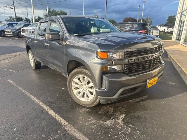 Used 2021 Gray Chevrolet Custom image 5