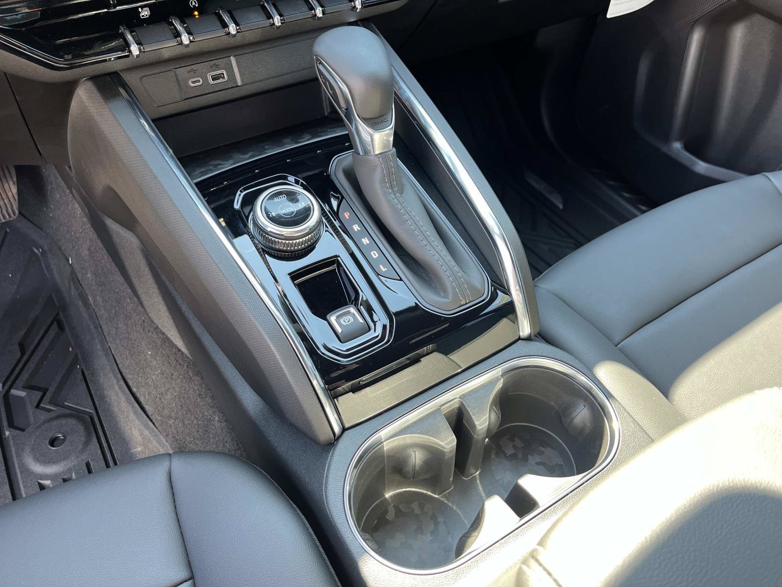 2026 GMC Canyon Elevation - Photo 25