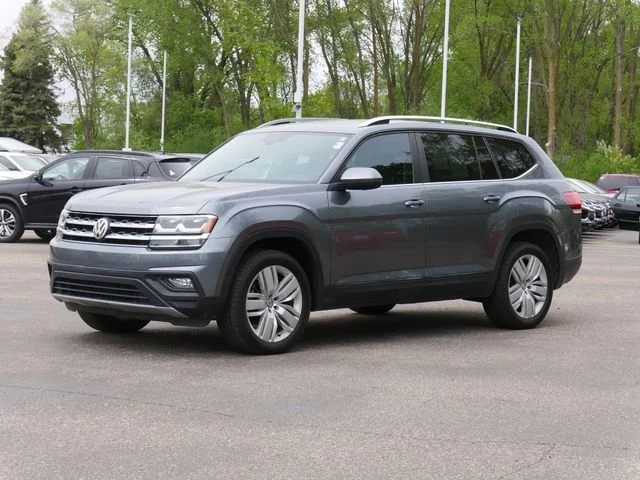 Used 2019 Volkswagen Atlas SE w/Tech with VIN 1V2UR2CA3KC519115 for sale in White Bear Lake, Minnesota